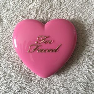 Too faced blush- love flush